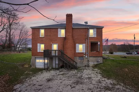Exterior - 39 Morris St, Stanton, KY 40380 photo 7 of 12