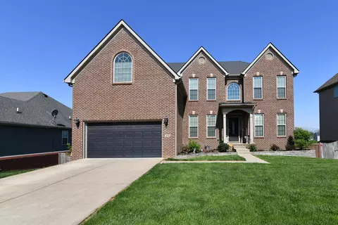 215 Rhodes Ln, Georgetown, KY 40324