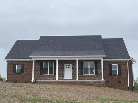 239 Ashlock Dr, Lancaster, KY 40444