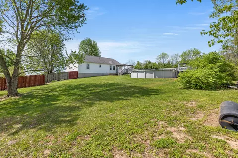 Exterior - 256 Rolling Meadows Dr, Lancaster, KY 40444 photo 9 of 12