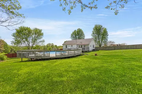 Exterior - 256 Rolling Meadows Dr, Lancaster, KY 40444 photo 8 of 12