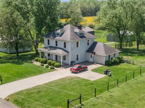 1019 Robertson Rd, Russell Springs, KY 42642