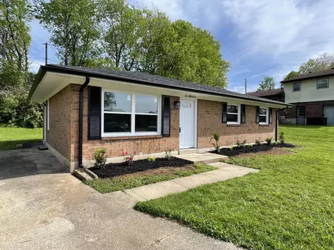 557 Hollow Creek Ct, Lexington, KY 40511