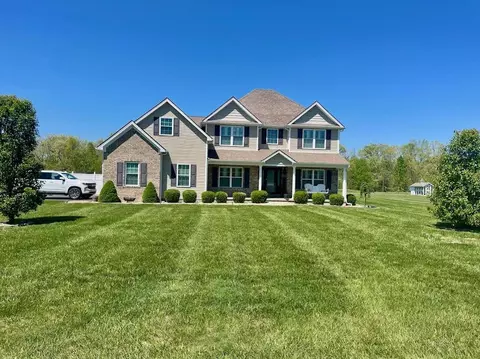 1625 Eagle Dr, Morehead, KY 40351