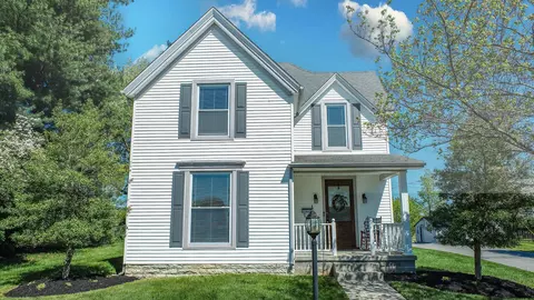 1443 Cypress St, Paris, KY 40361