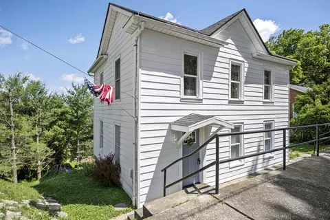104 High St, Berea, KY 40403