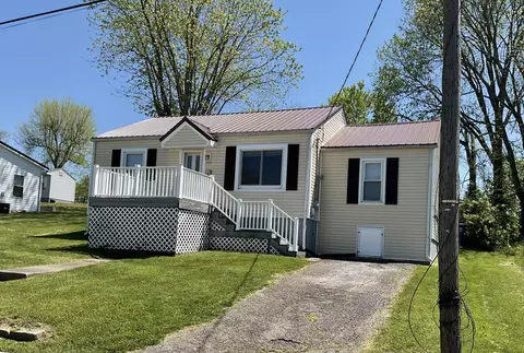 557 Graham Ave, Harrodsburg, KY 40330