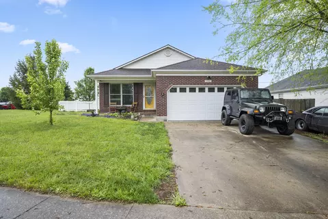 208 Kevin Dr, Nicholasville, KY 40356