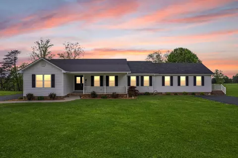 258 K L G Dr, Jamestown, KY 42629