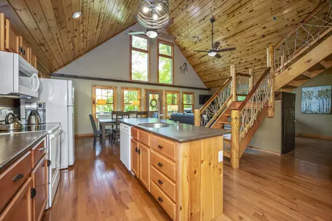 233 Platinum Dr, Slade, KY 40376 photo 15