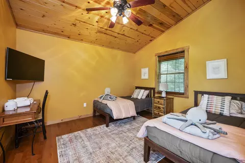 233 Platinum Dr, Slade, KY 40376 photo 38