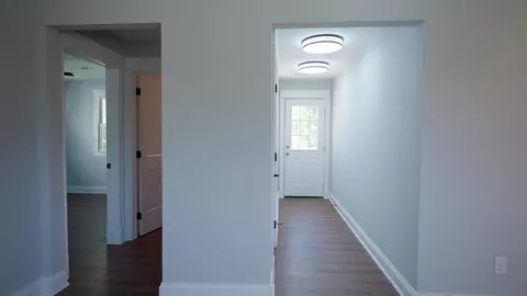 Entry Way - 166 Maple St, Stanton, KY 40380 photo 2 of 2