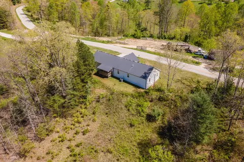 1598 Sandy Ridge Rd, Campton, KY 41301 photo 31