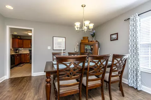 Dining - 104 Brahms Ct, Georgetown, KY 40324 photo 1 of 3