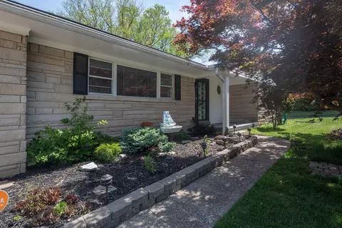 1007 Celia Ln, Lexington, KY 40504