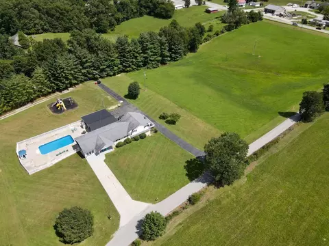View/Area - 128 Baltimore Ln, Pine Knot, KY 42635 photo 6 of 7