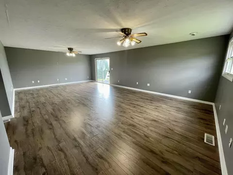 Living - 128 Baltimore Ln, Pine Knot, KY 42635 photo 1 of 1