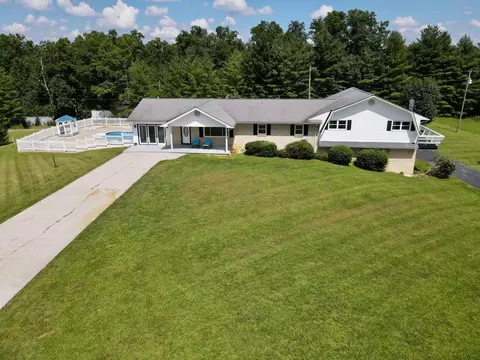 Exterior - 128 Baltimore Ln, Pine Knot, KY 42635 photo 6 of 25