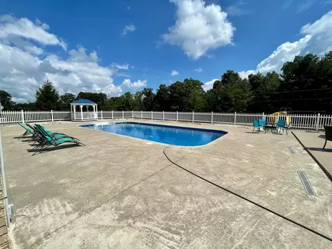 Exterior - 128 Baltimore Ln, Pine Knot, KY 42635 photo 16 of 25