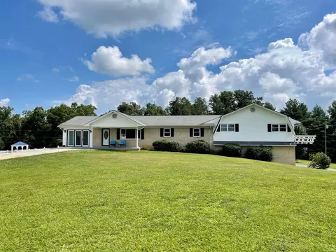 Exterior - 128 Baltimore Ln, Pine Knot, KY 42635 photo 2 of 25
