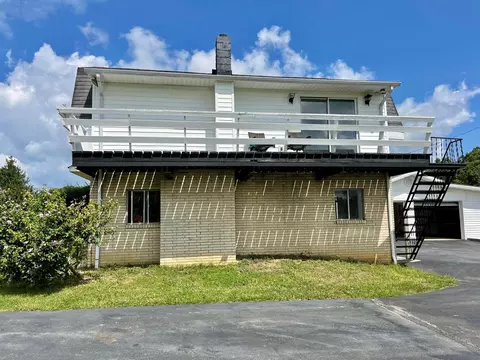Exterior - 128 Baltimore Ln, Pine Knot, KY 42635 photo 9 of 25
