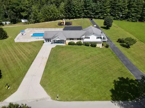 Exterior - 128 Baltimore Ln, Pine Knot, KY 42635 photo 5 of 25