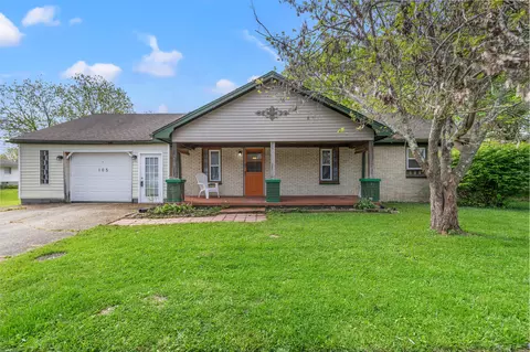 105 Scruggs St, Berea, KY 40403