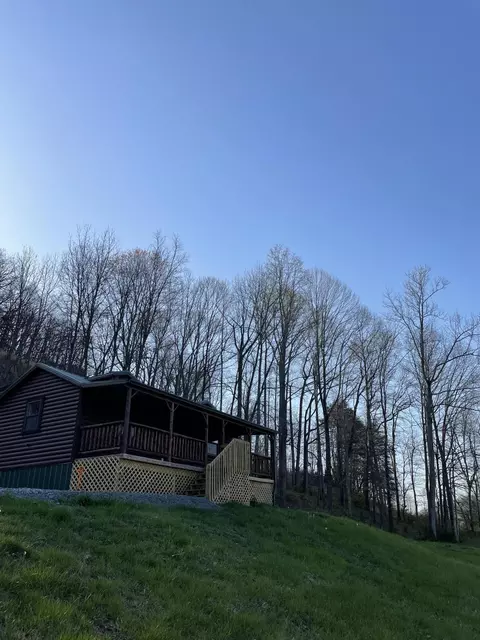13135 Morehead Rd, Wallingford, KY 41093