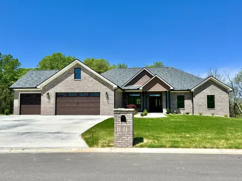 138 Lakemere Dr, Somerset, KY 42503