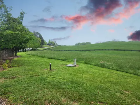 0 Beacon St, Russell Springs, KY 42642