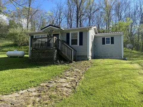 1106 Fox Creek Goshen Rd, Lawrenceburg, KY 40342