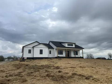 138 Gracelynn Cir, Harrodsburg, KY 40330