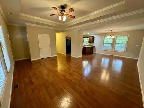 201 Pinecrest Ct, Berea, KY 40403 photo 4