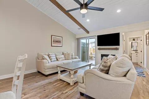 329 Bradford Colony Dr, Lexington, KY 40515