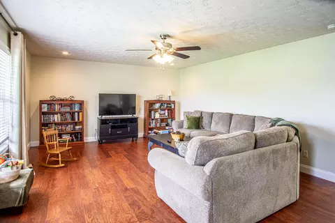 1088 Auger Springs Rd, Corbin, KY 40701 photo 11