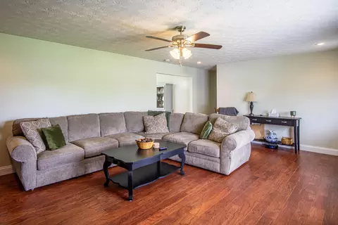1088 Auger Springs Rd, Corbin, KY 40701 photo 12