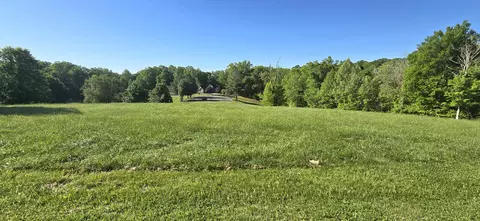 25 Fishing Creek Ln, Nancy, KY 42544
