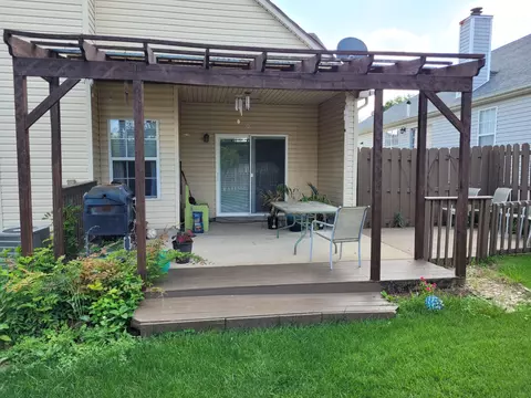 Exterior - 117 Willow Ln, Georgetown, KY 40324 photo 8 of 8