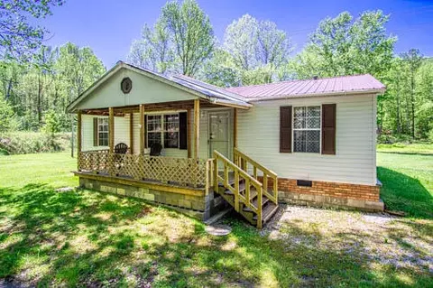 2414 Ky 233, Gray, KY 40734