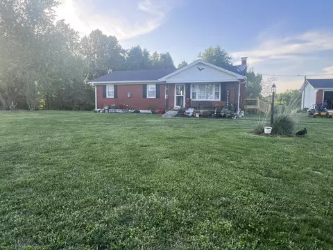 7320 Ky 643, Crab Orchard, KY 40419