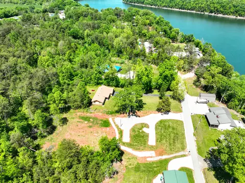 427 Hardwick Rd, Bronston, KY 42518