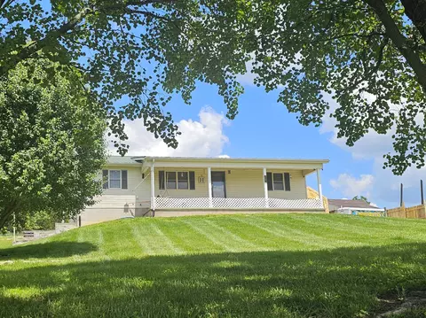 1703 Ringos Mill Rd, Hillsboro, KY 41049