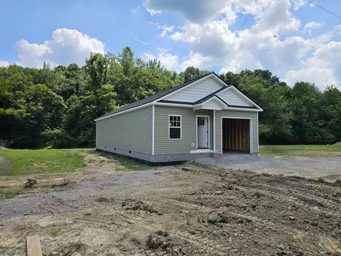 1250 W Shelby St, Junction City, KY 40440