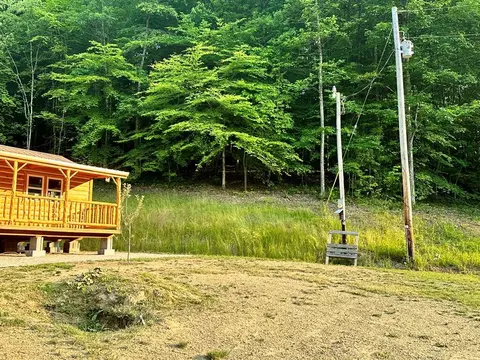 143 Mullins Point Rd, Campton, KY 41301 photo 3