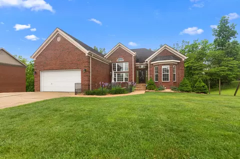 102 Blackberry Rdg, Georgetown, KY 40324