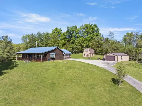 900 Vienna Rd, Winchester, KY 40391