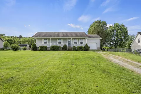 95 Patsy Ln, Berea, KY 40403