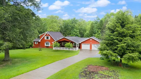 Exterior - 128 Cannonade Trl, Corbin, KY 40701 photo 3 of 13