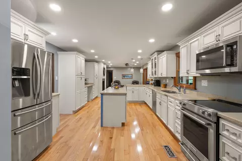 Kitchen - 128 Cannonade Trl, Corbin, KY 40701 photo 7 of 7