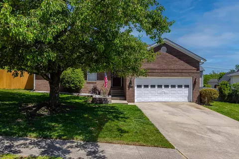 401 Perry Dr, Nicholasville, KY 40356